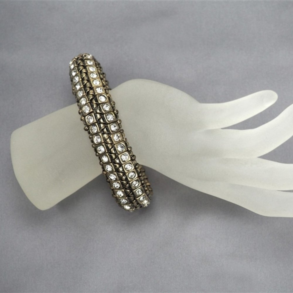 Chicos Bracelet stretch bangle white crystal NWT